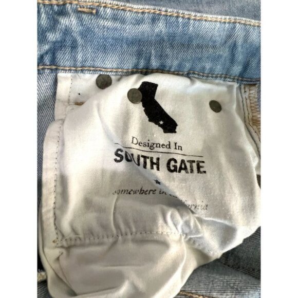 AG Adriano Goldschmied The Rhett Jeans in Blue - Picture 7 of 7